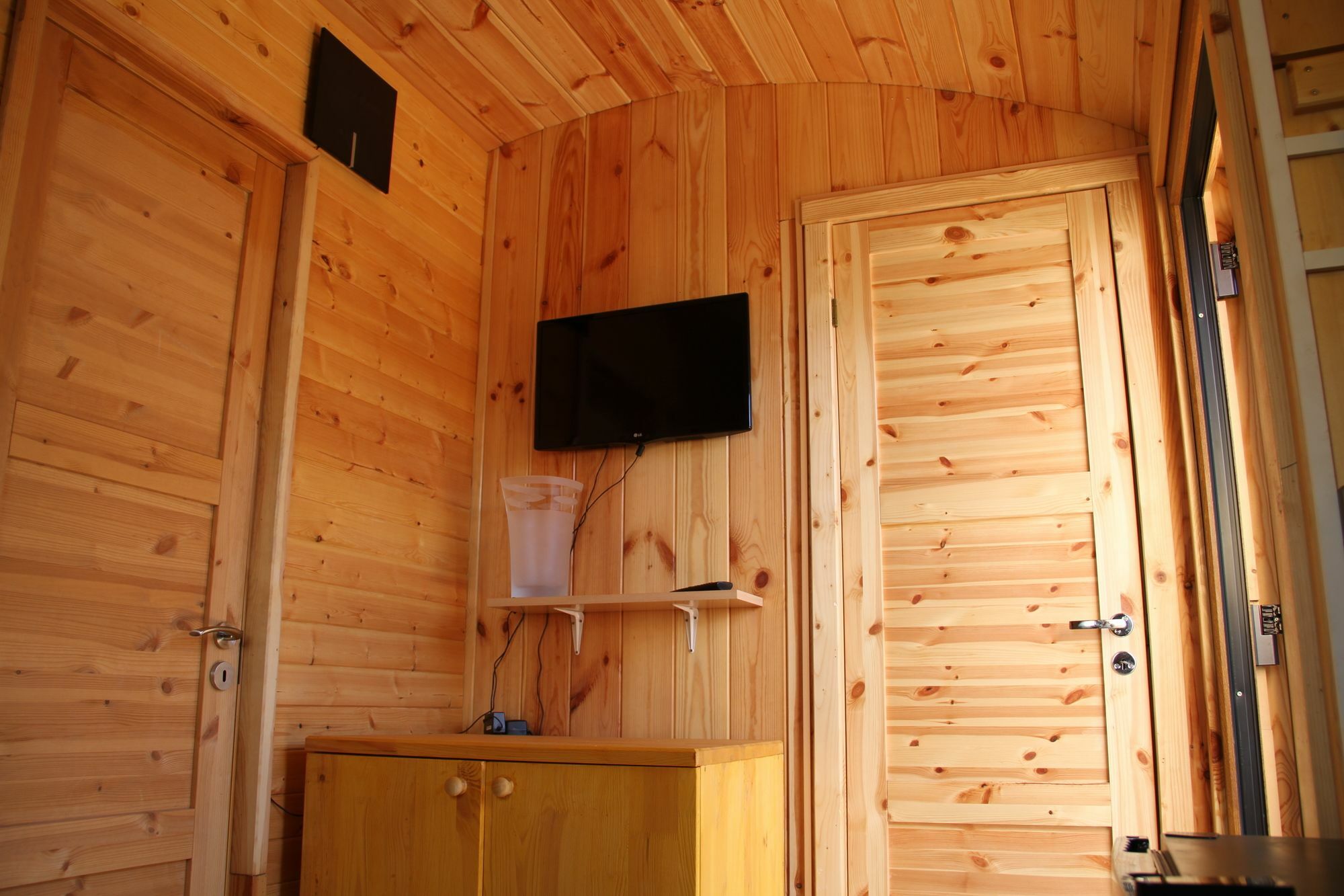 Eco-Wooden Houses Camping Montana Roja Эль-Медано Экстерьер фото